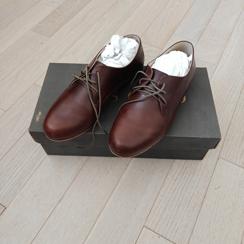 Nisolo Brown Leather Women's Flats